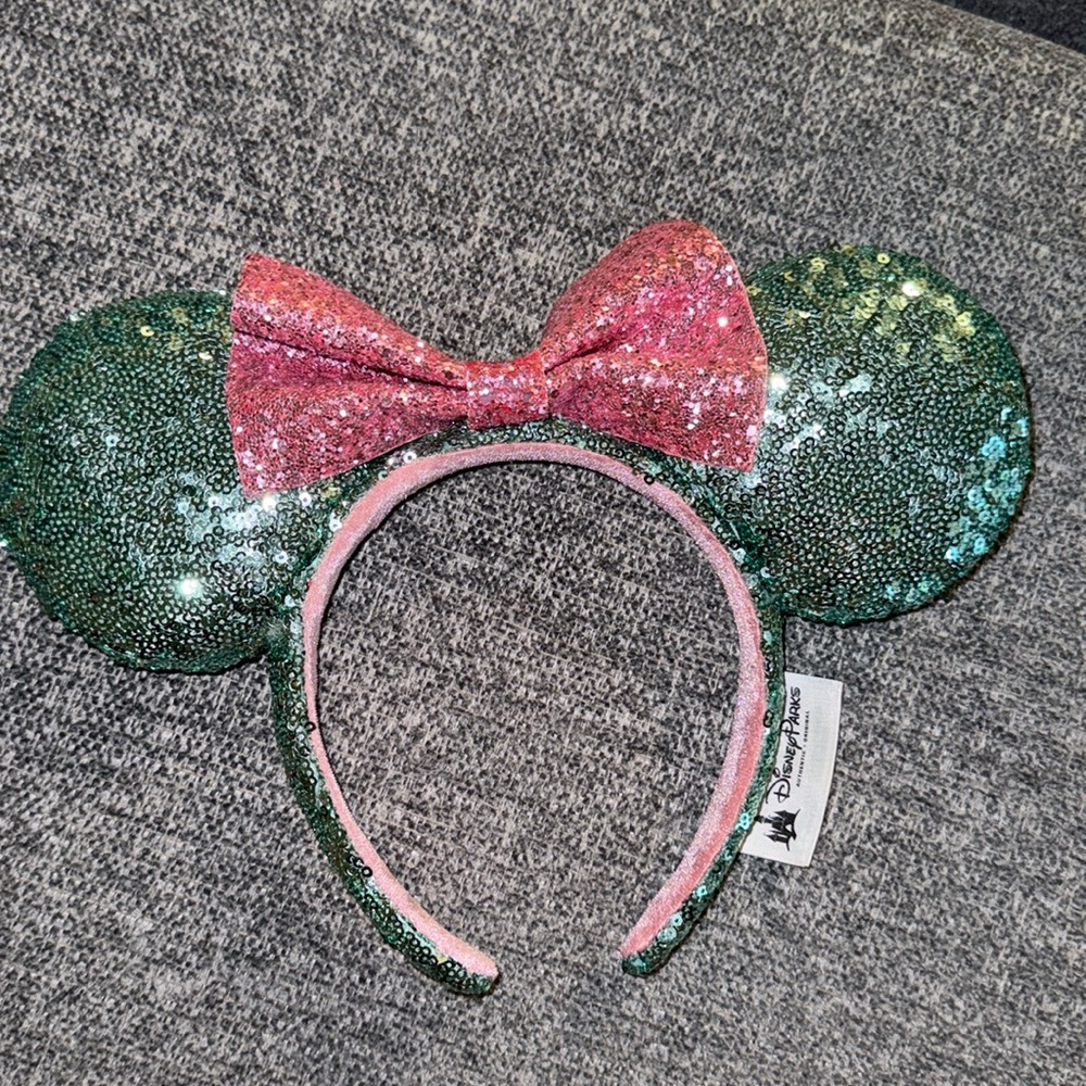 mint green and pink sequin Minnie Mouse bow ears headband